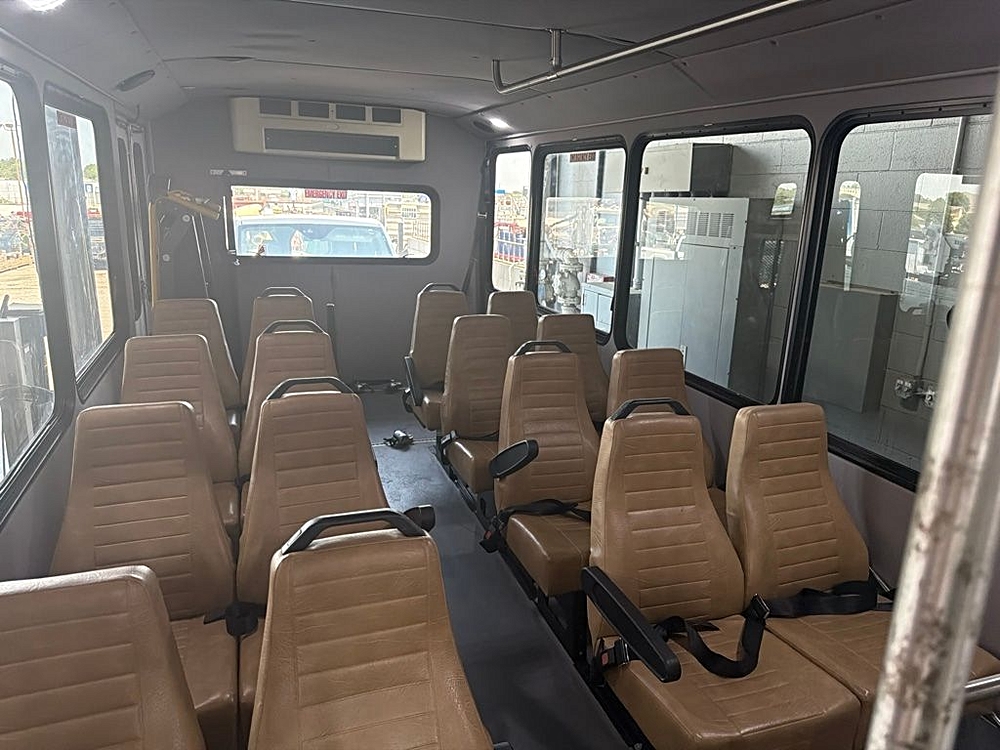 ford e-series cutaway 2017 1FDFE4FS8HDC36438 image ford e-series cutaway 2017 1FDFE4FS8HDC36438 image